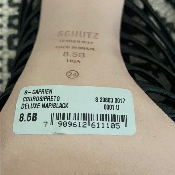 Authentic Caprien Mule In Black - Picture 4 of 6